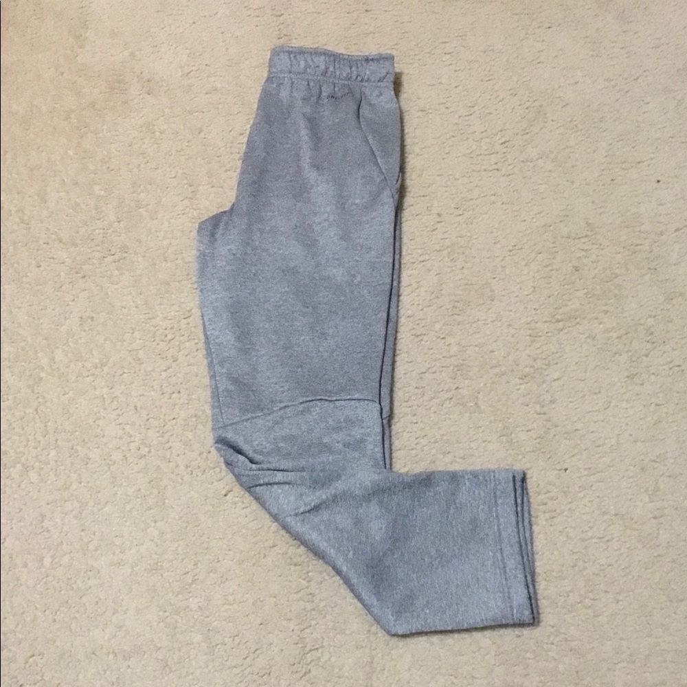 Nike Grau Sweatpants